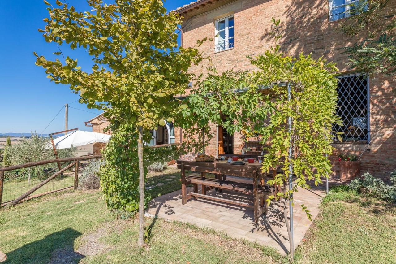 Podere Albereto Буонконвенто Екстериор снимка