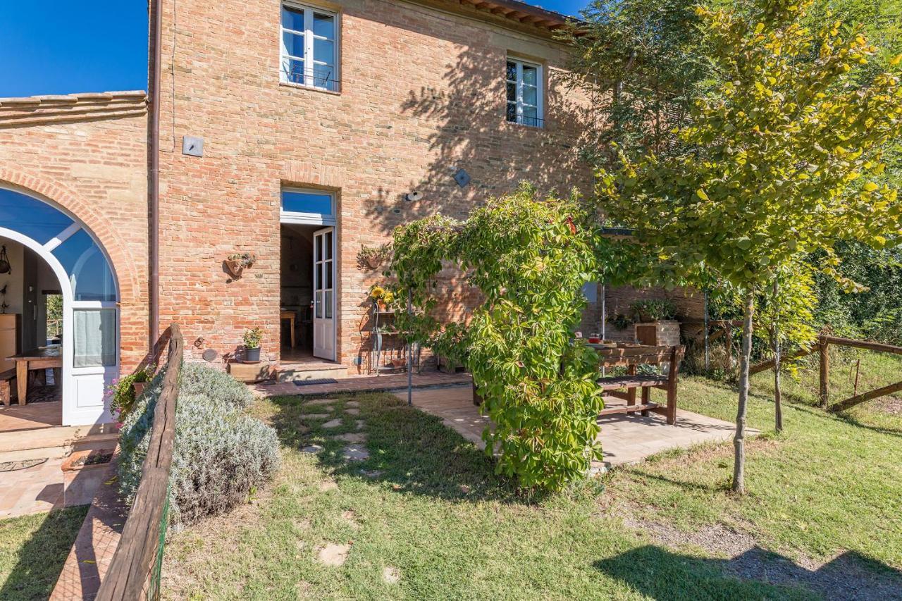 Podere Albereto Буонконвенто Екстериор снимка